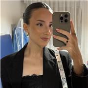 Podría dar a cualquier alumno hasta 2 de bachillerato sin problemas.